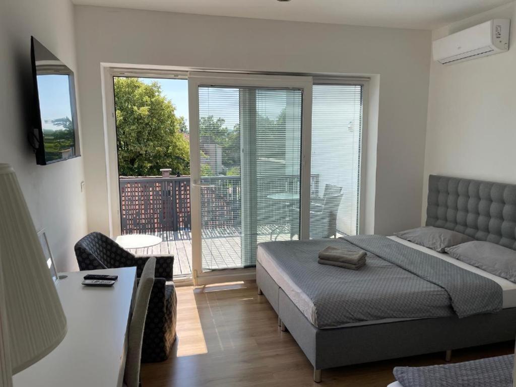 R41 - Tivoli Groundfloor Apartment Ljubljana Ngoại thất bức ảnh