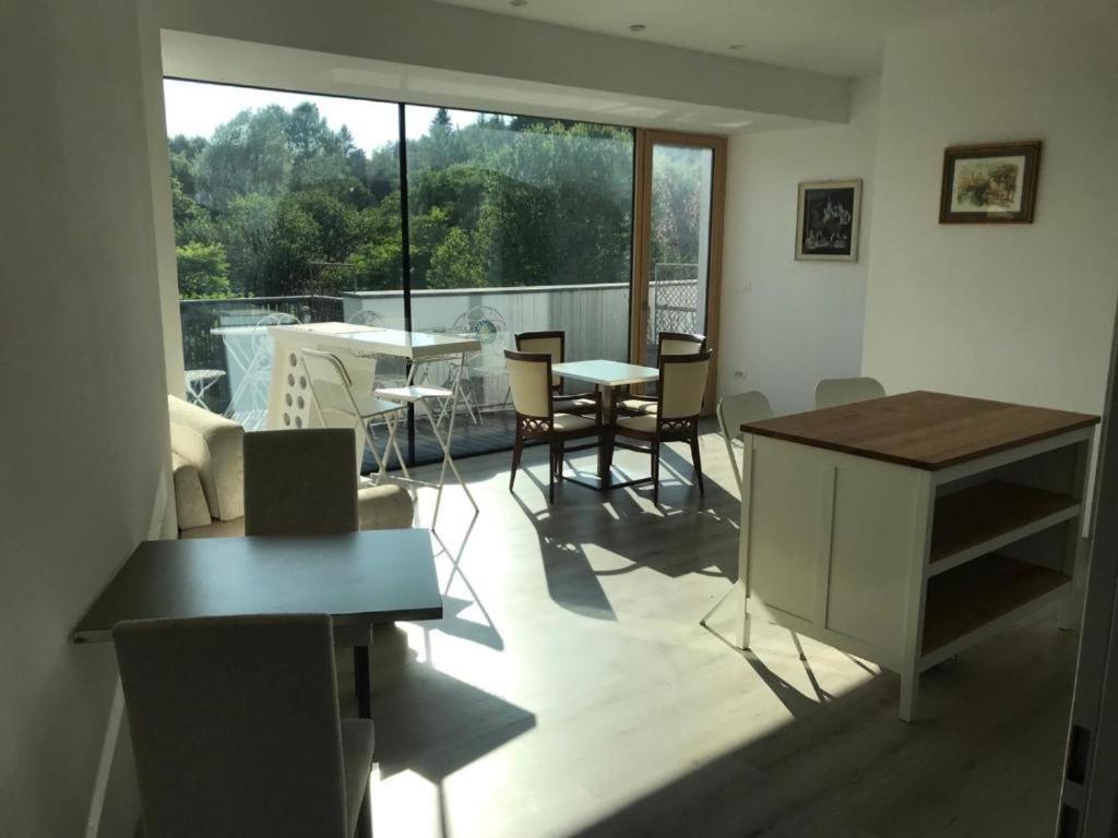 R41 - Tivoli Groundfloor Apartment Ljubljana Ngoại thất bức ảnh